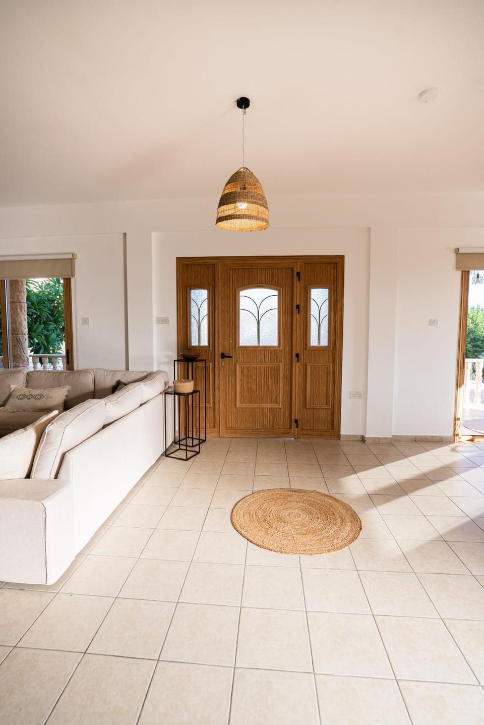 Casa Alba Modern Boho Villa with private Pool near to Sea, Paphos Villa in Peyia