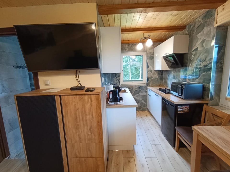 TV and multimedia, Kitchen or kitchenette, Dining area