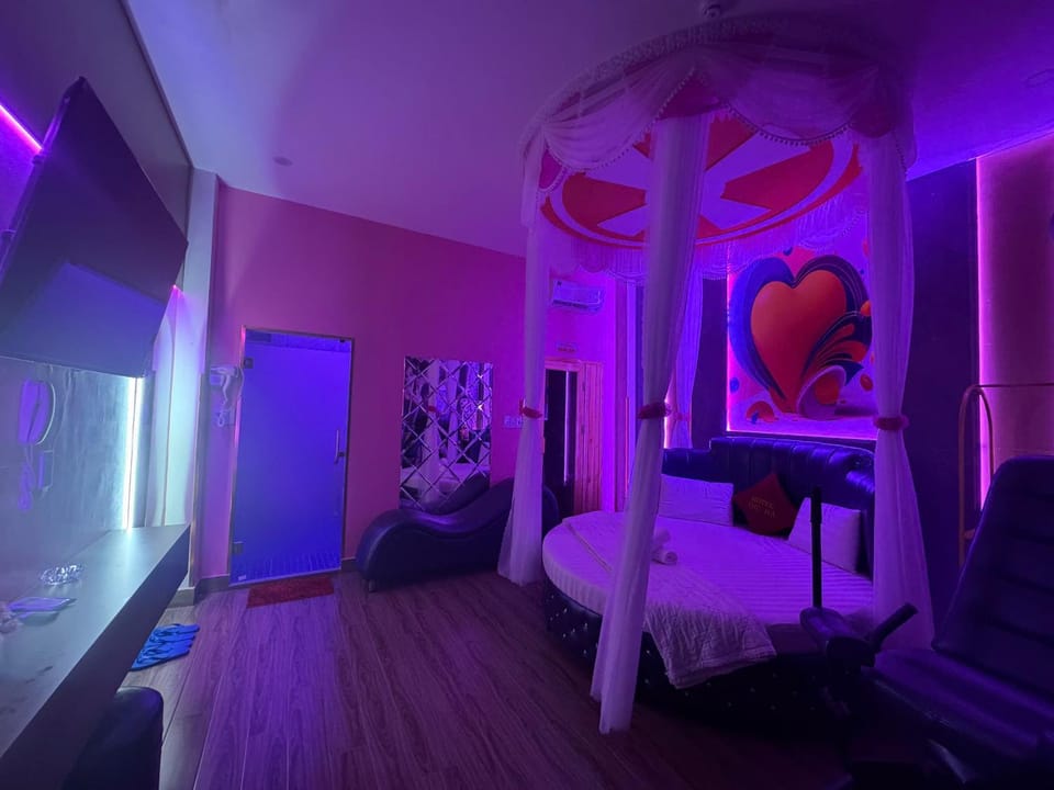 Khách Sạn Thu Hà Hotel in Ho Chi Minh City