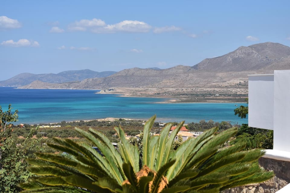 Studios Maniati Bed and Breakfast in Islands