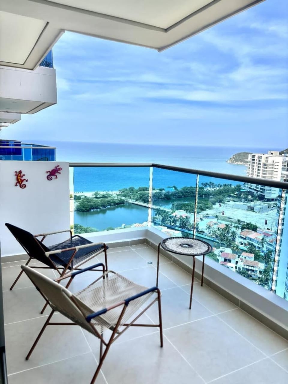Day, Natural landscape, Balcony/Terrace, Living room, Sea view