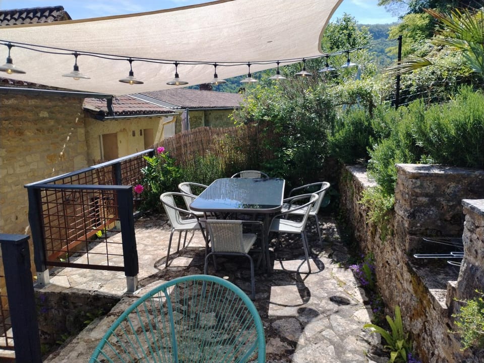 Agréable maison au pied du Chateau House in Occitanie