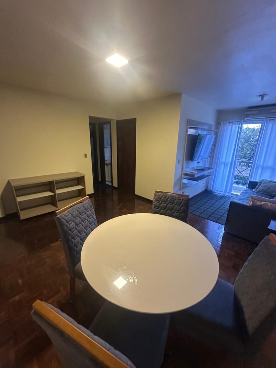 Apartamento 2 quartos, 5 pessoas, garagem, portaria e Wi-Fi Apartment in Foz do Iguaçu