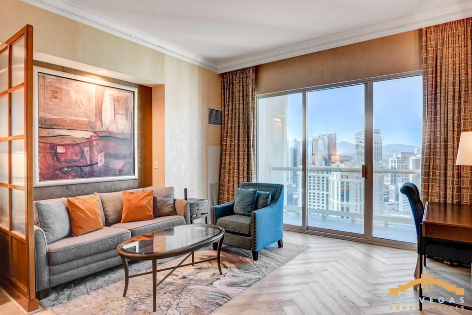 MGM Signature-38-615 Strip View Balcony Studio House in Las Vegas Strip