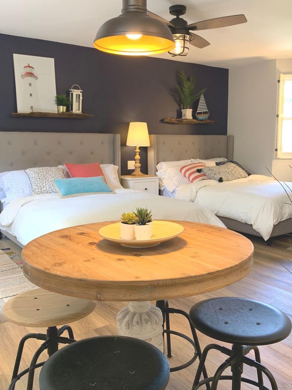 New cozy studio 2 queen beds kitchen walk to water! Apartment in Point Loma