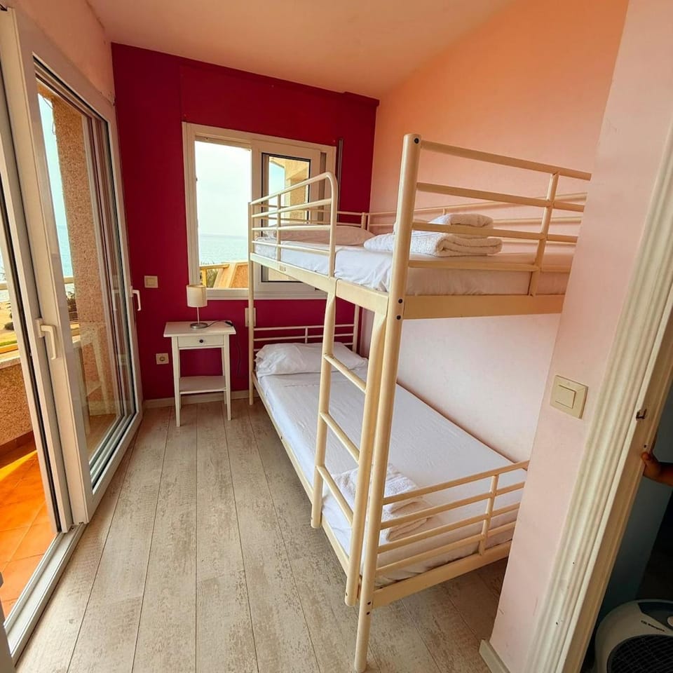 Photo of the whole room, Bedroom, bunk bed