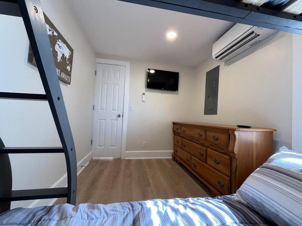The Big Blue Jay Apartment in Winneconne