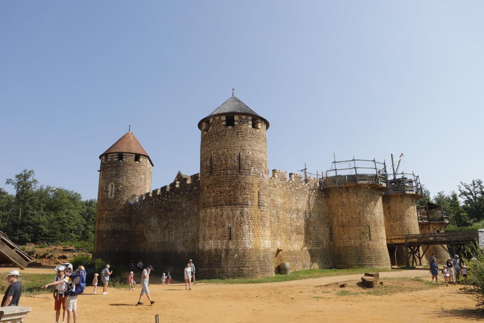 Nearby landmark, Landmark view