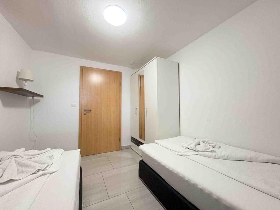 STB115 praktische Monteurwohnung Apartment in Bavaria