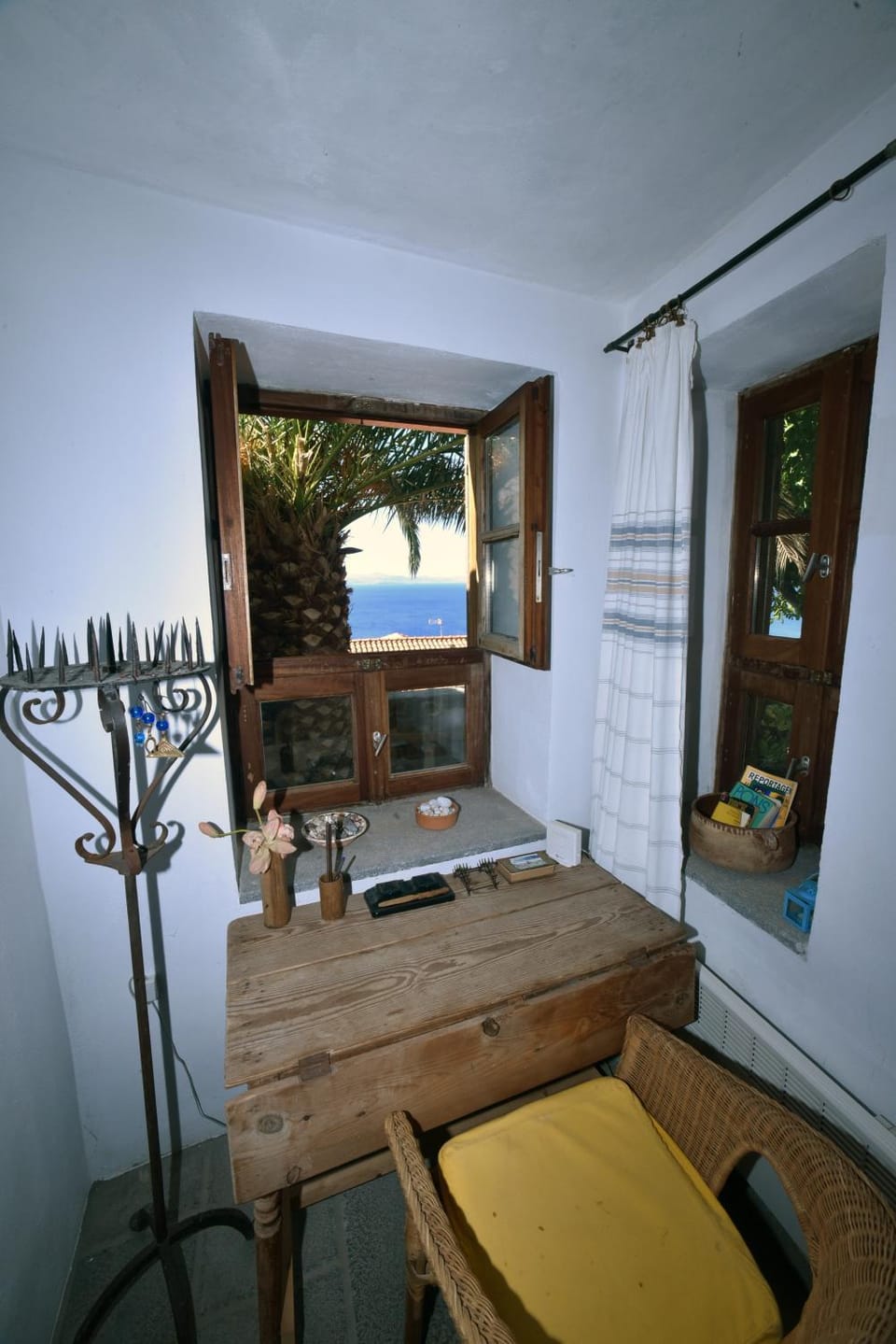 Salkimi Apartment in Decentralized Administration of the Aegean