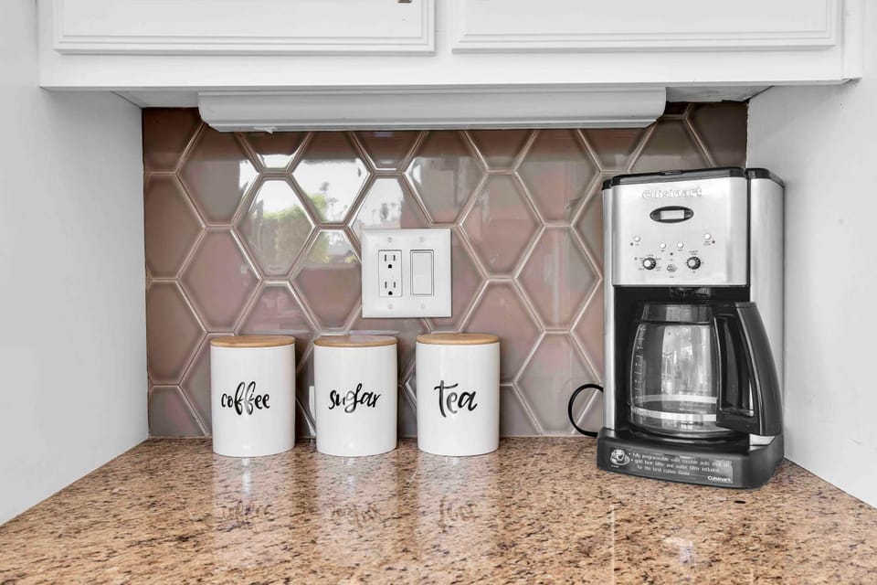 Kitchen or kitchenette, kitchen