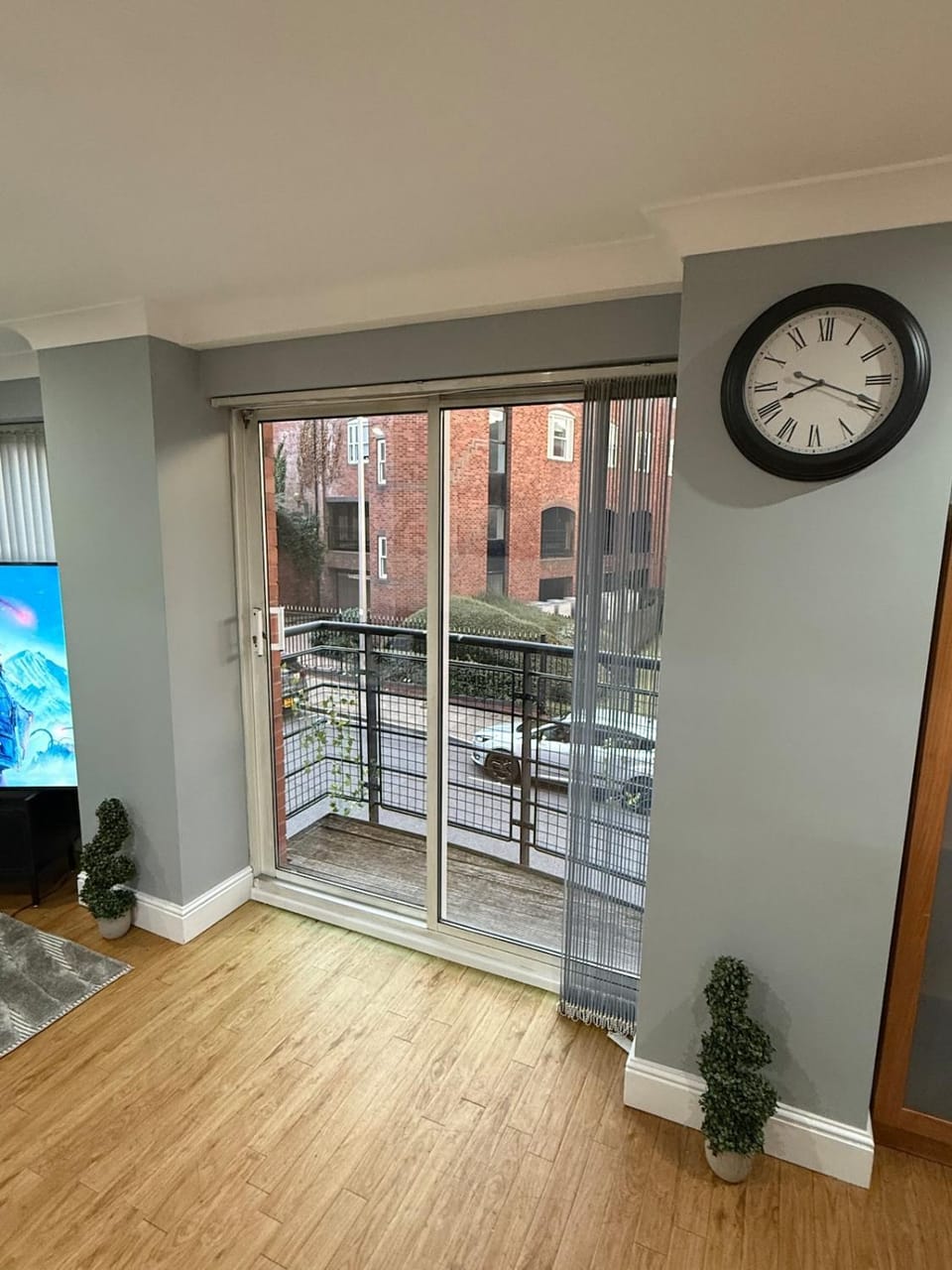 Communal lounge/ TV room