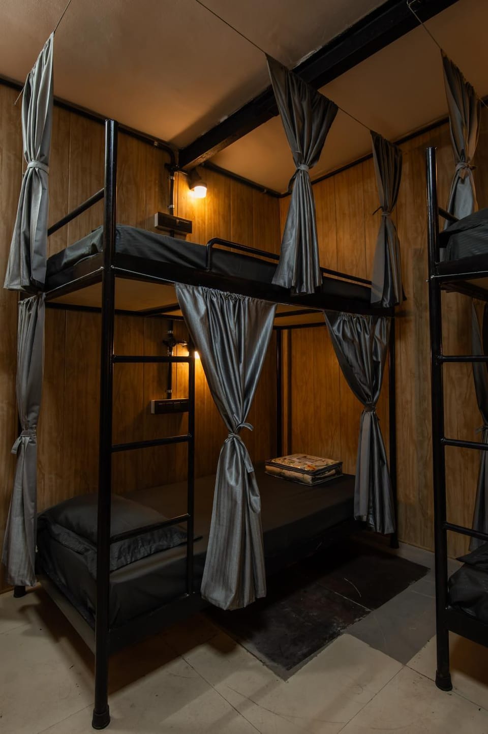 bunk bed