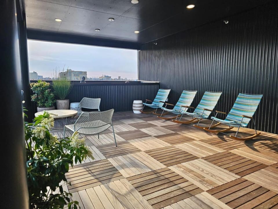 Lounge or bar