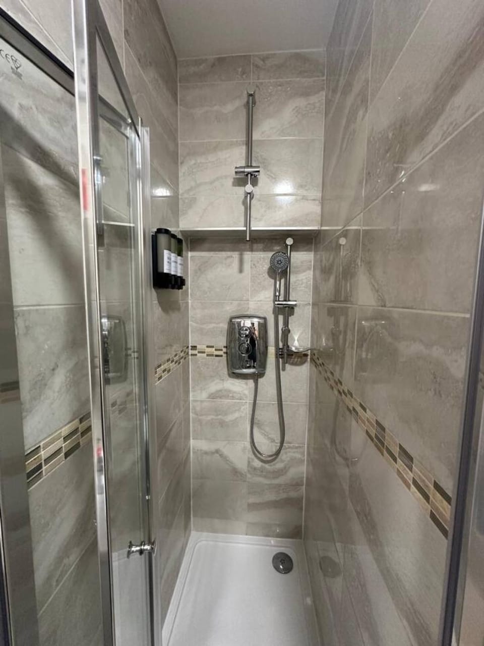 London zone 2 Private room Apartment in London