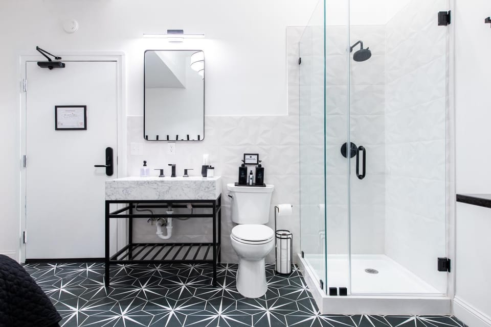 Hollyhock Suite 509 Apartment in Jefferson County