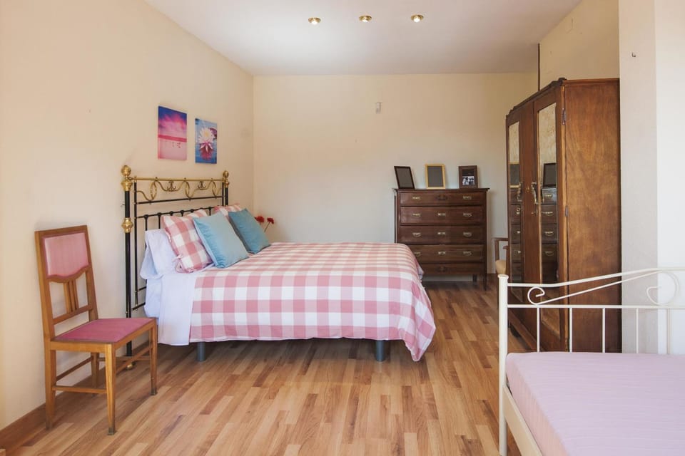Bathroom, Bedroom