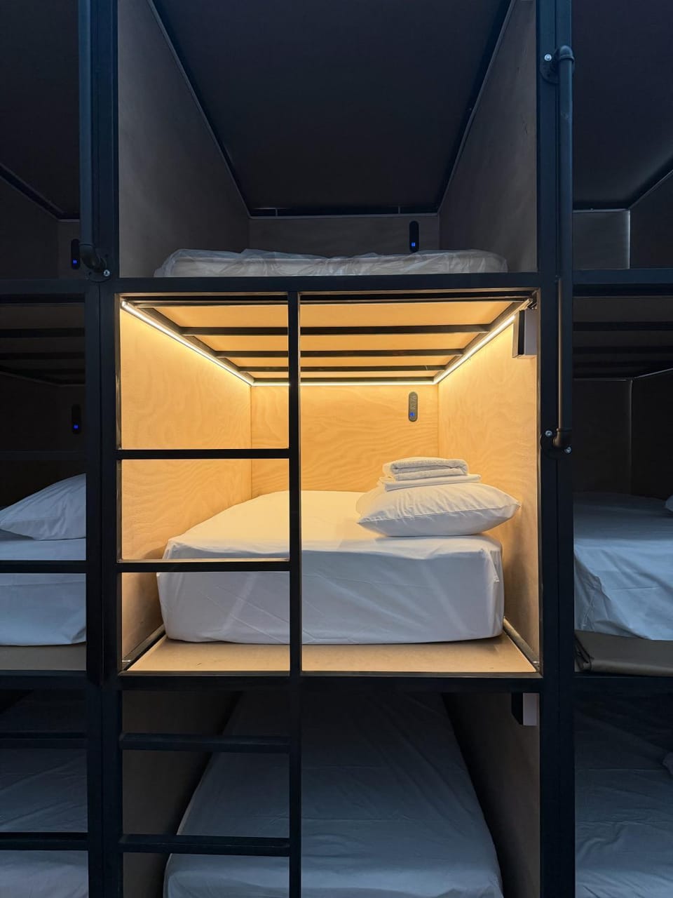 Bed, Bedroom, bunk bed