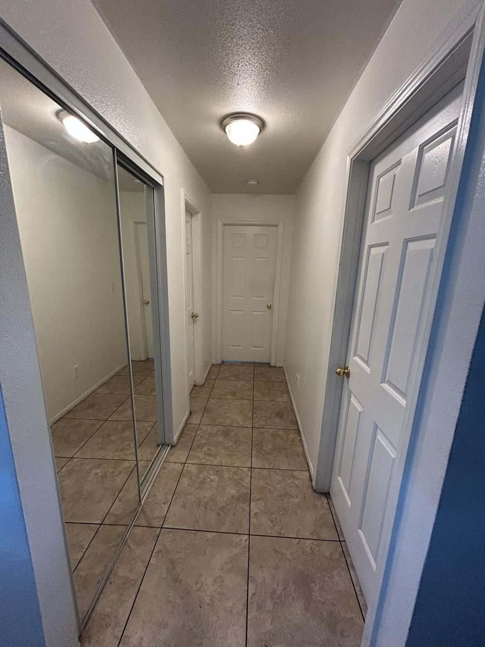 Budget friendly 2 bedroom 2 bath Apartment in Paradise