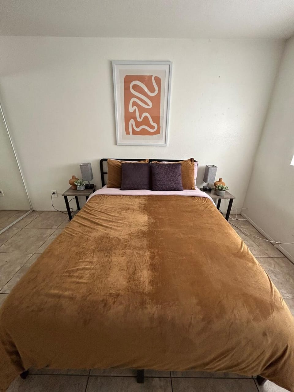 Budget friendly 2 bedroom 2 bath Apartment in Paradise