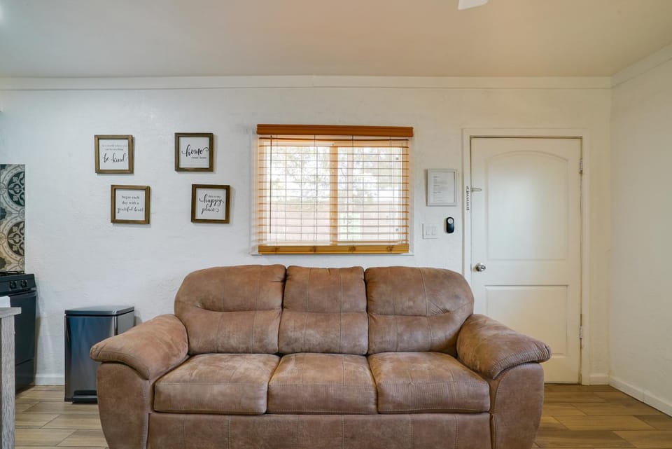 Gated 1BR Apt Near UMC + Texas Tech Apartment in Ciudad Juarez