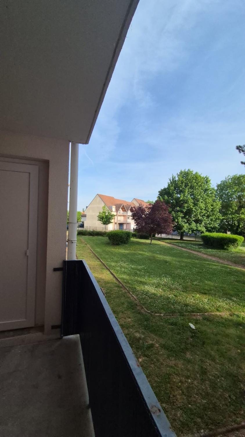Balcony/Terrace, Garden view