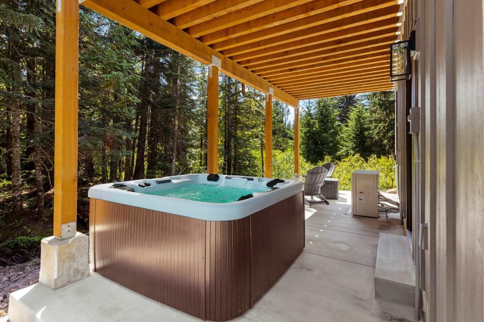 3 Br Sleep 8 Hot Tub Fire Pit Stunning Views House in Clackamas County