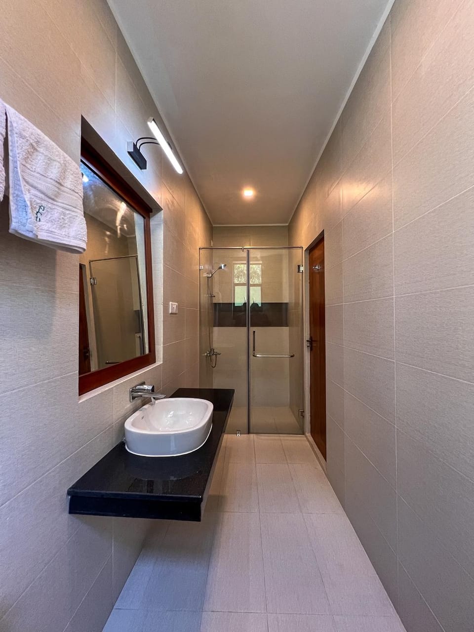Shower, Bathroom, towels