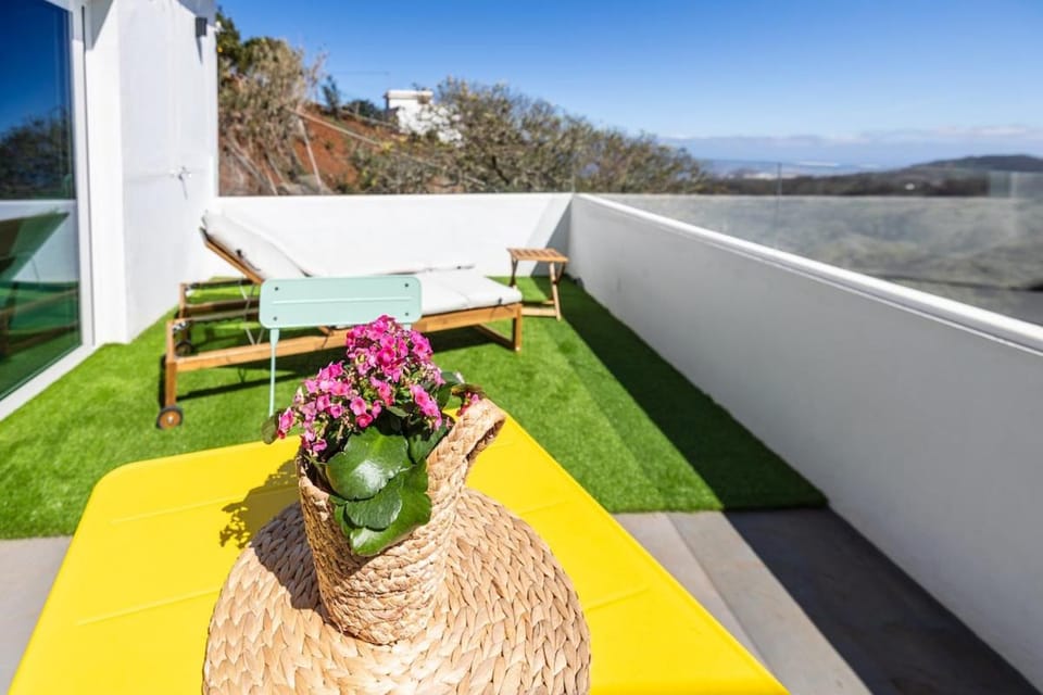 Penthouse with a View House in Comarca Norte