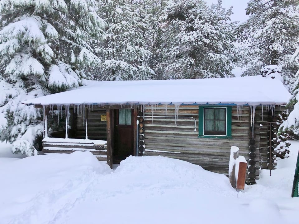 Paulina Lake Lodge and Resort Resort in Oregon