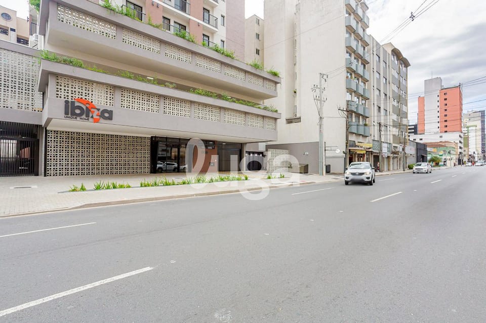 Studio Resort Heated Pool GYM Best Location Apartment in Curitiba