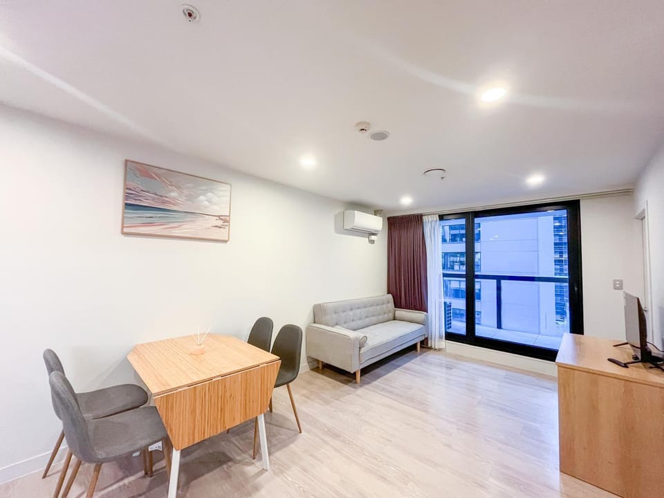 TV and multimedia, Living room, Photo of the whole room, Seating area