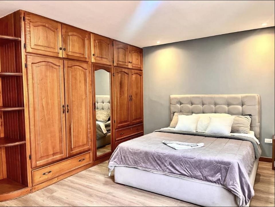 Casa Equipada cerca Hotel Oro Verde Cuenca Vacation rental in Cuenca