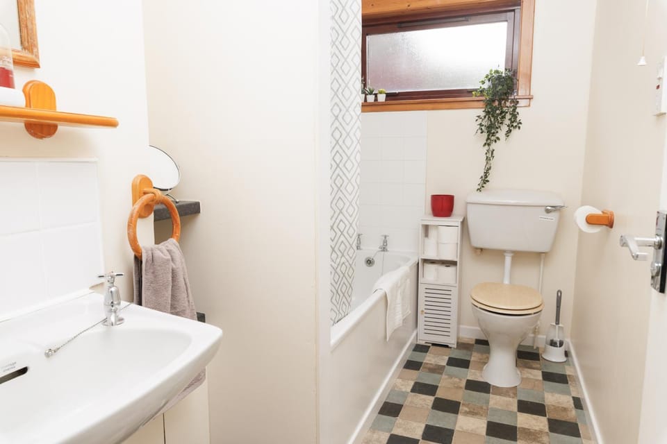 Toilet, Bathroom