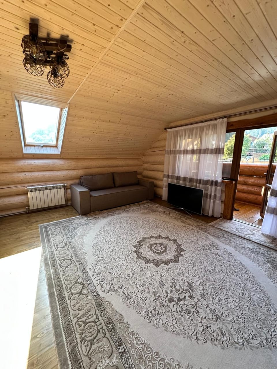 Апартаменти біля річки Apartment in Ukraine