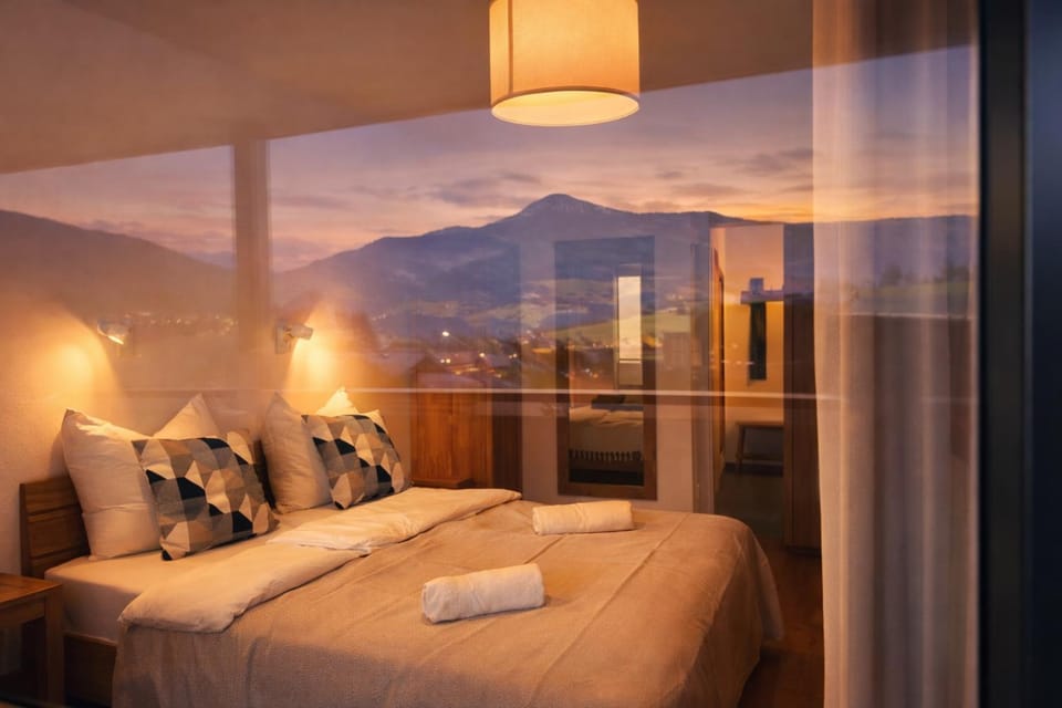 Bed, Natural landscape, Photo of the whole room, Bedroom, Mountain view, towels