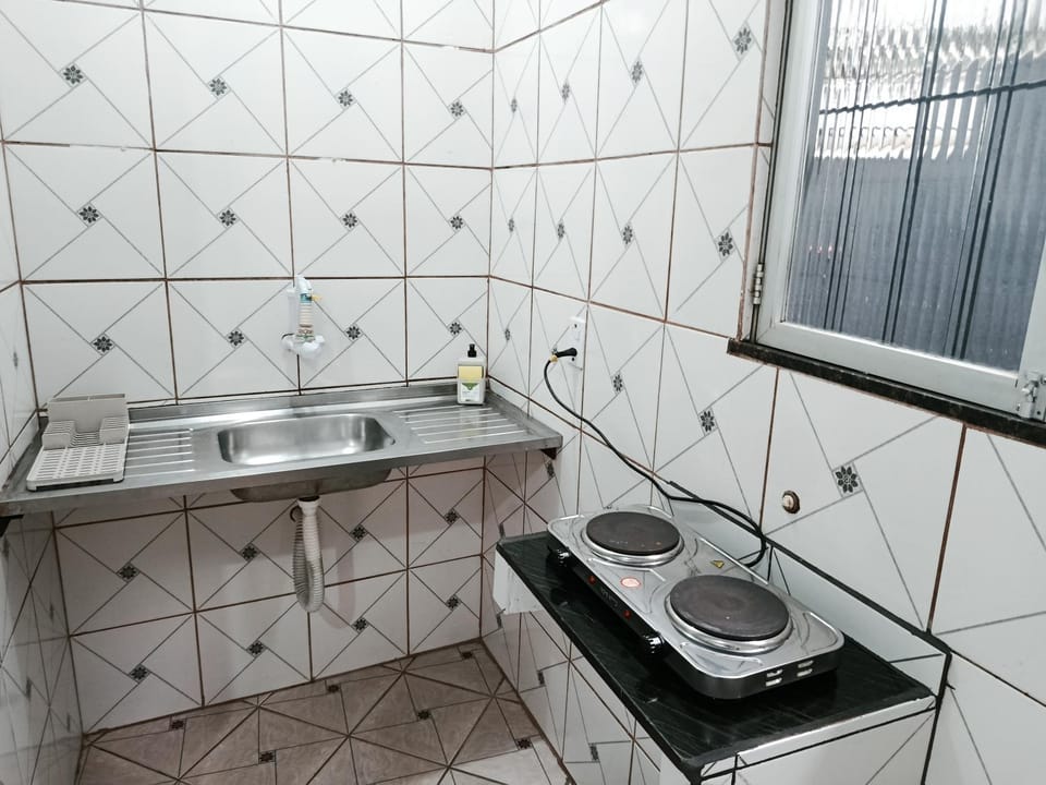 Coffee/tea facilities, Kitchen or kitchenette, Area and facilities, stove