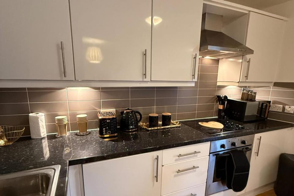 Flat - Sleeps 4 - Parking - Balcony - Pet friendly Apartment in Sunderland