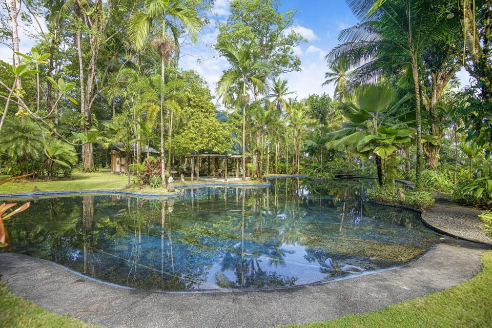 Casa Kona Kai, Private Beachfront Pavones Paradise House in Puntarenas Province