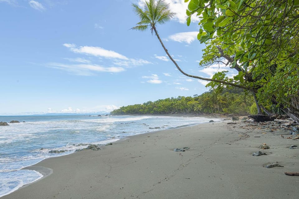 Casa Kona Kai, Private Beachfront Pavones Paradise House in Puntarenas Province
