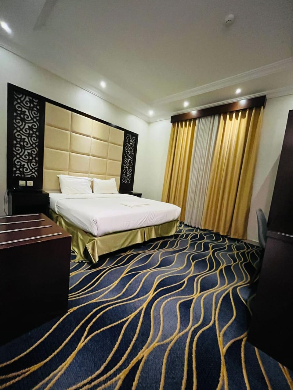 Property building, Lobby or reception