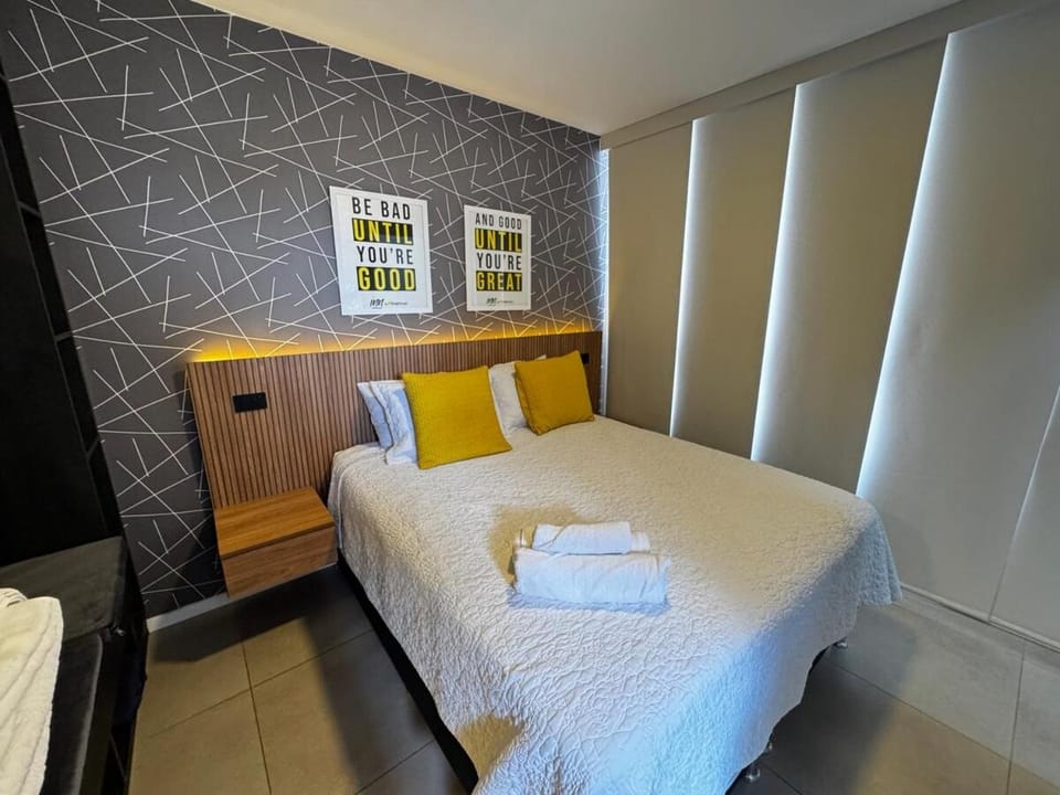 Luxury Apartment with Cowork Space, WiFi, and a Pool in a Business Area Apartment in Santa Cruz de la Sierra