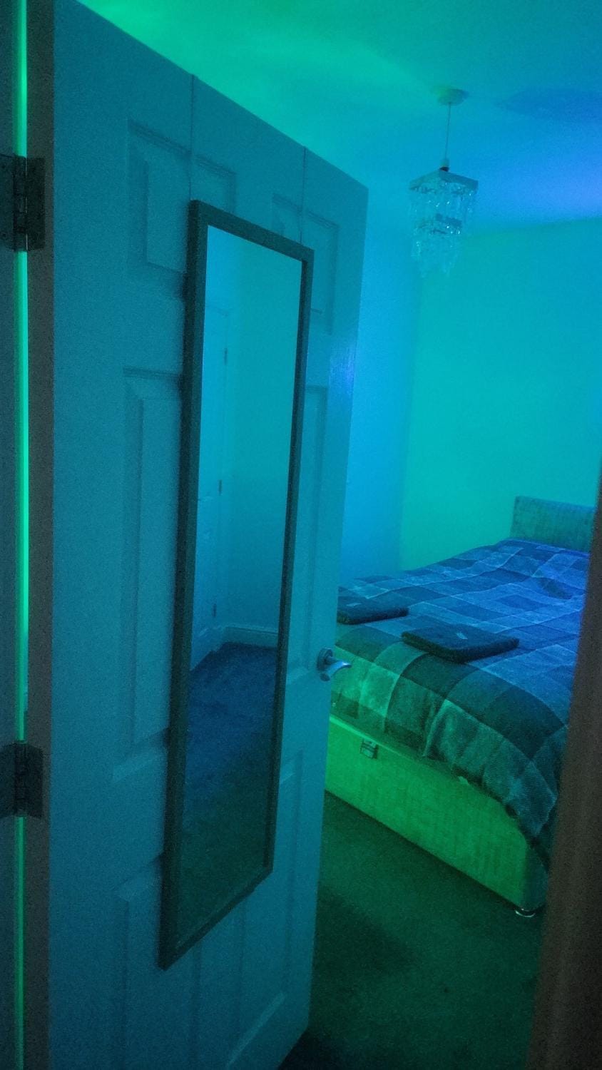 Cedar Townhouse Apartment in Bradford