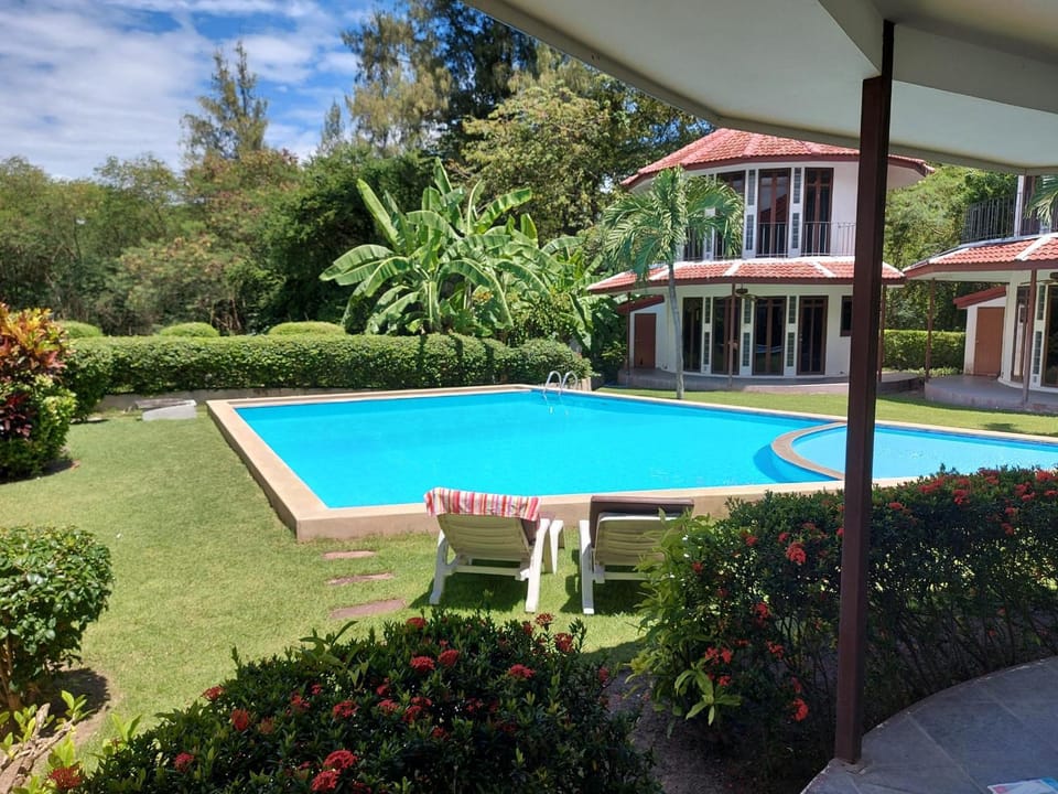 Mango Paradise, in der Nähe des Black Mountain Golf Clubs House in Hua Hin District