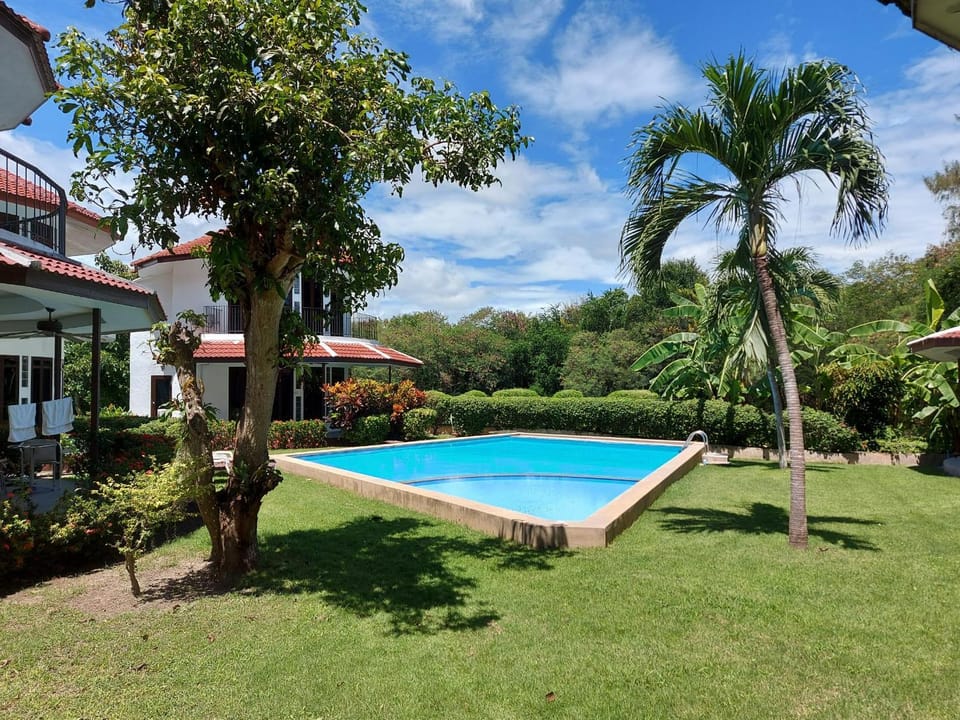 Mango Paradise, in der Nähe des Black Mountain Golf Clubs House in Hua Hin District