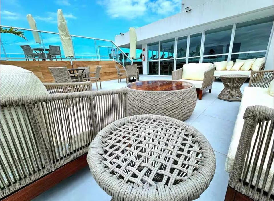 Day, Balcony/Terrace, Balcony/Terrace, Seating area