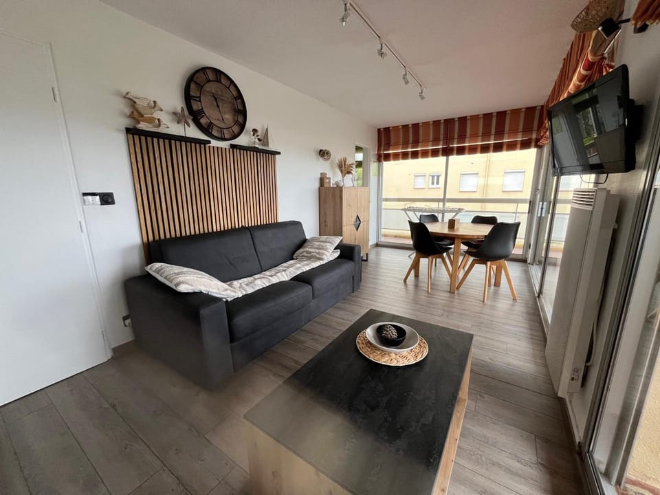Appartement 6 personnes, terrasse, parking privatif Apartment in Argeles-sur-Mer