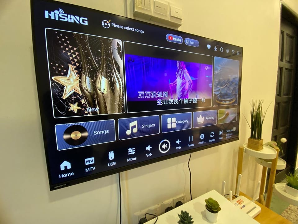 Karaoke, TV and multimedia, Evening entertainment