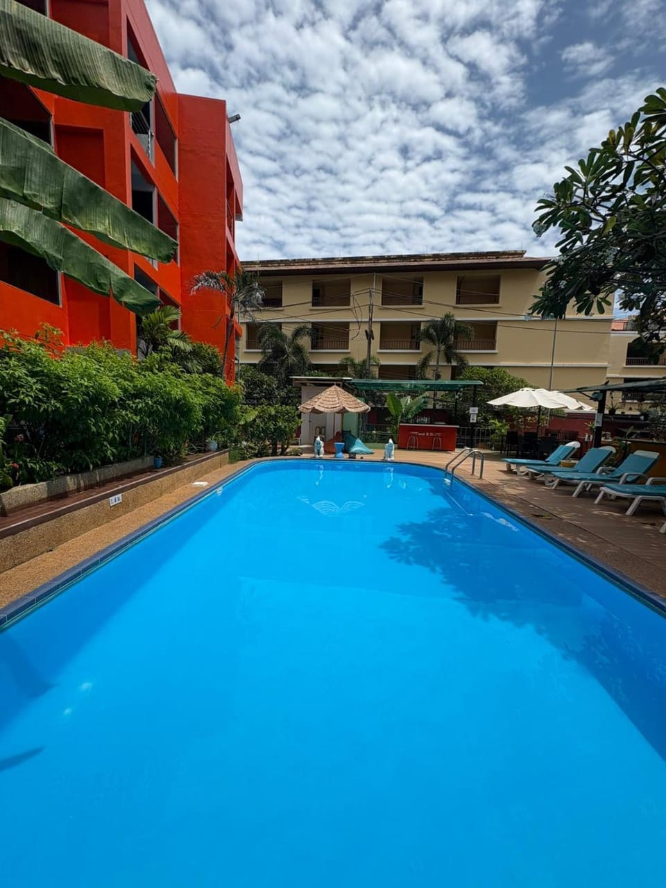 Swimming pool
