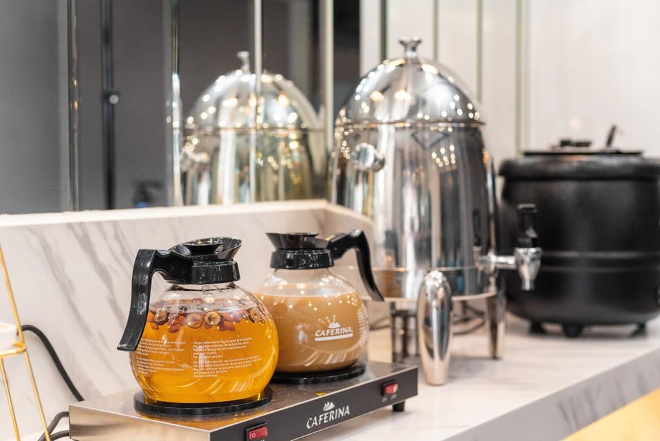 Coffee/tea facilities